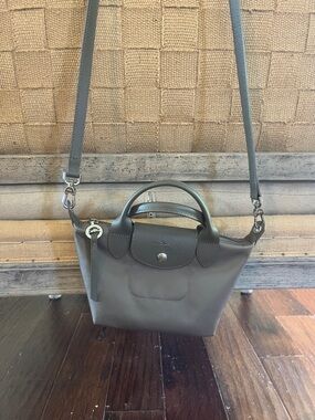 Longchamp Small Crossbody Bag in grey taupe